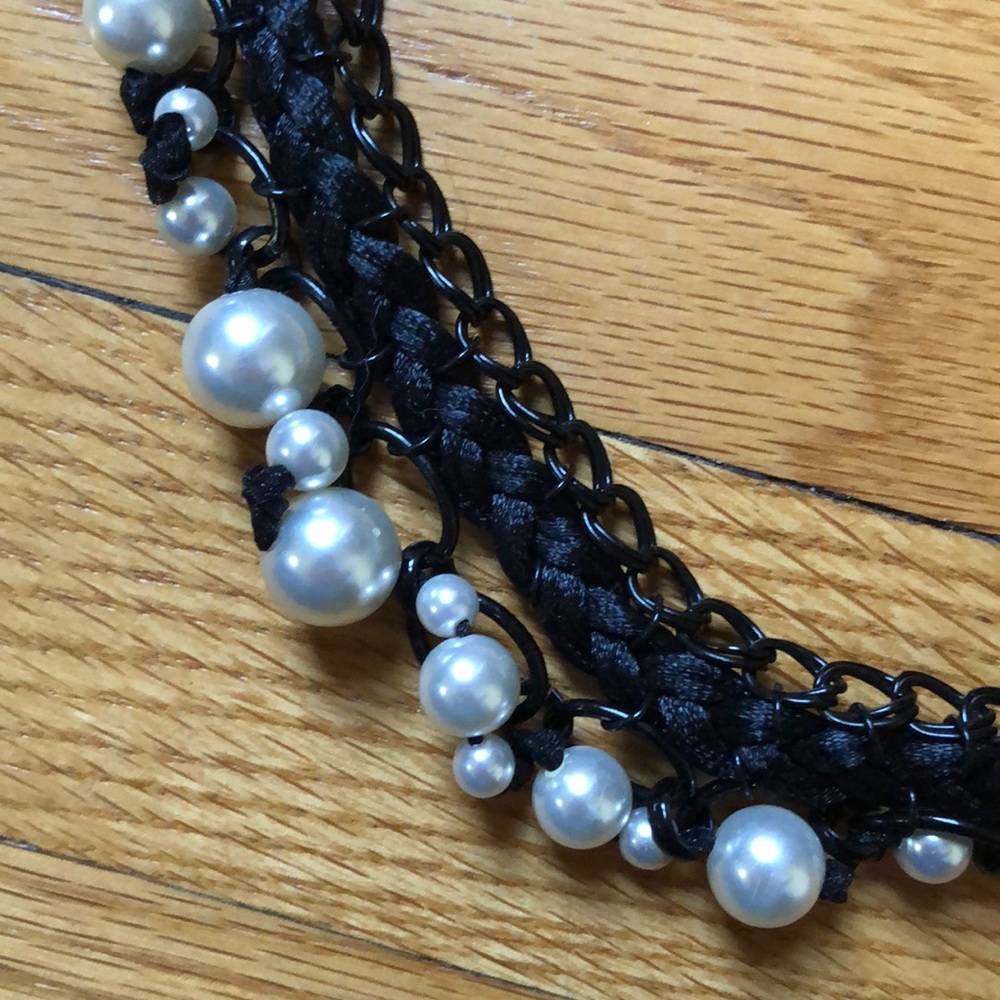 Necklace - Picture 2 of 2